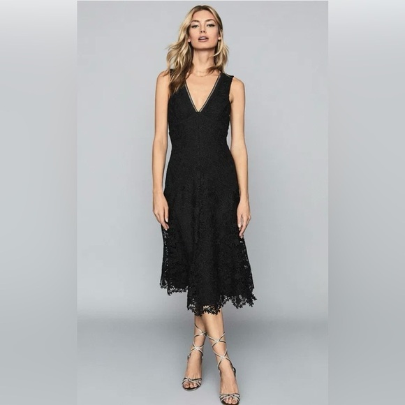 Reiss Barbara Lace midi dress - Picture 4 of 11